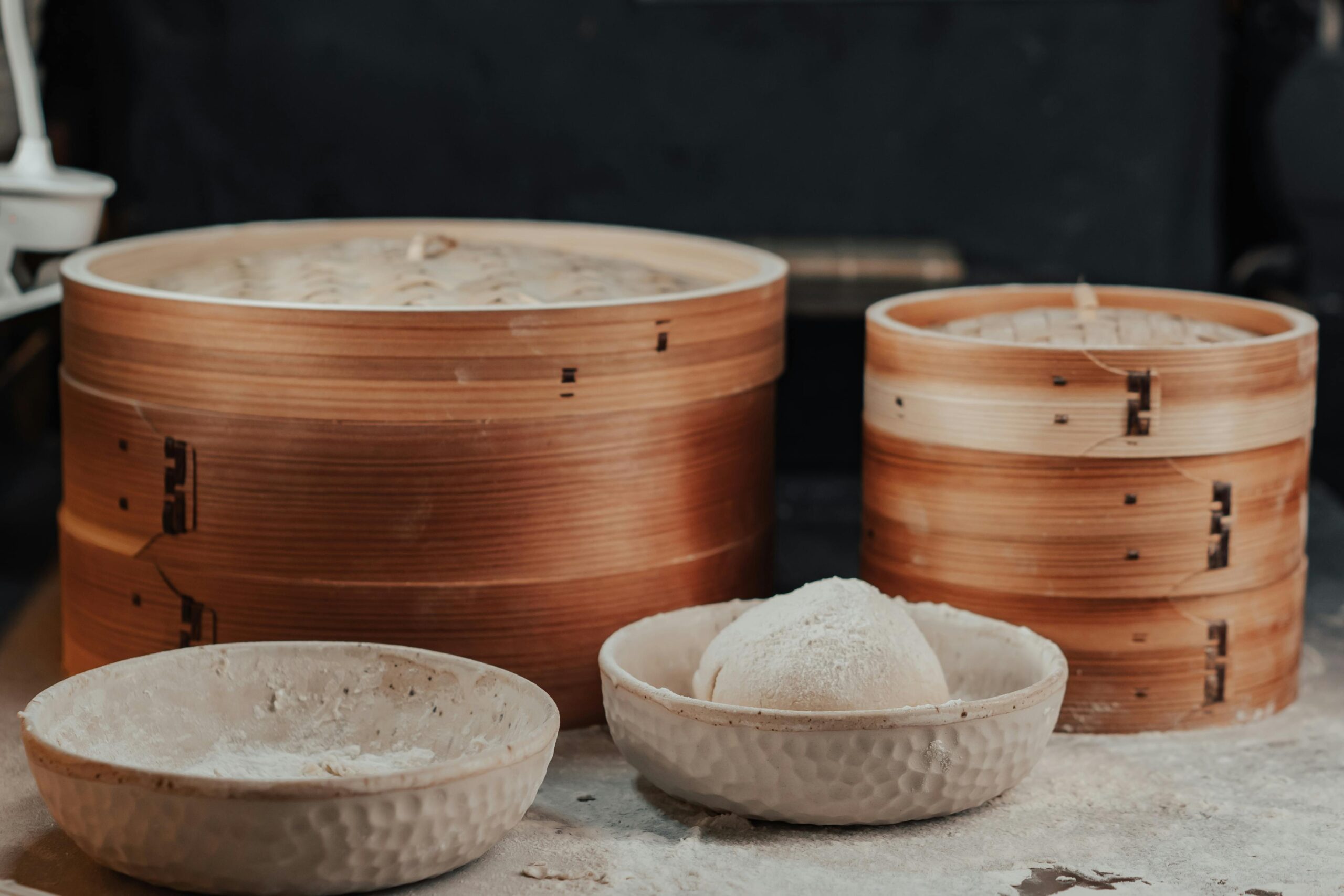 Kastinys su česnakais ir žolelėmis – dar sodresniam skoniui